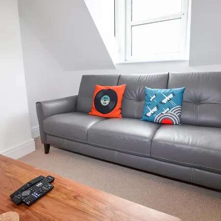 Stanegarth * كيسويك